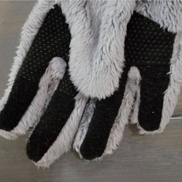 The North Face Kids Grey Girl's Osito fleece Etip Glove sz Medium - Picture 12 of 12